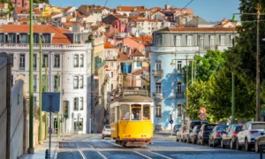 Vista da cidade de Lisboa, uma das melhores cidades para brasileiros viverem em Portugal